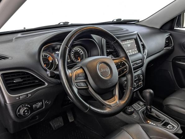 Jeep Cherokee V (KL) Рестайлинг с пробегом 2018 года, цена 2 580 000 рублей, 73810 км, внедорожник, Автокод Объявления