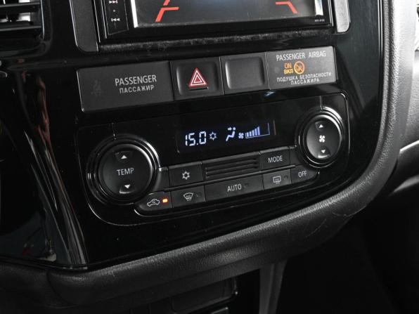Mitsubishi Outlander III Рестайлинг 2 с пробегом 2017 года, цена 1 769 000 рублей, 120977 км, внедорожник, Автокод Объявления
