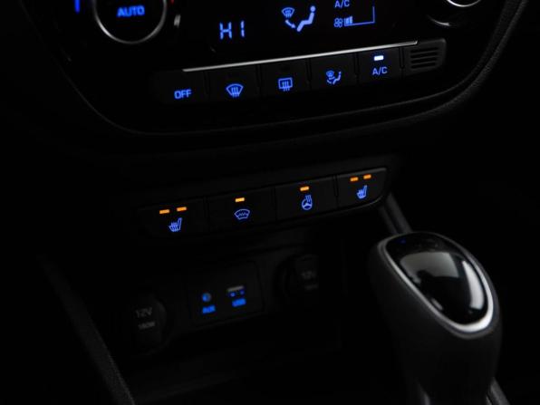 Hyundai Solaris I Рестайлинг с пробегом 2017 года, цена 1 561 077 рублей, 66001 км, седан, Автокод Объявления