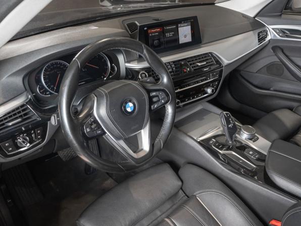 BMW 5 серии VII (G30/G31/G38) с пробегом 2018 года, цена 2 654 000 рублей, 153400 км, седан, Автокод Объявления