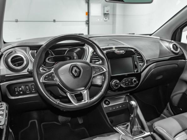 Renault Kaptur I Рестайлинг с пробегом 2020 года, цена 1 419 684 рубля, 137737 км, внедорожник, Автокод Объявления