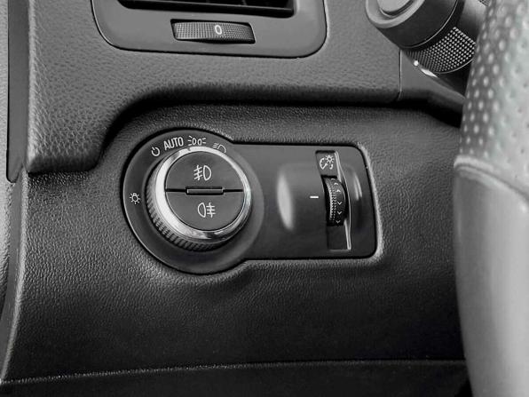 Opel Insignia I Рестайлинг с пробегом 2014 года, цена 1 520 000 рублей, 95146 км, хэтчбек, Автокод Объявления