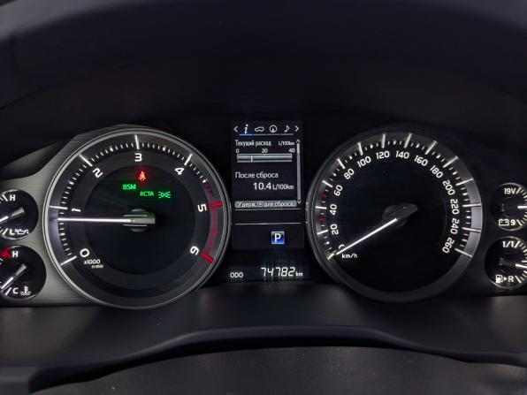 Toyota Land Cruiser 200 Series Рестайлинг 2 с пробегом 2016 года, цена 6 900 000 рублей, 74780 км, внедорожник, Автокод Объявления