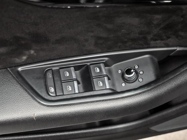 Audi A4 V (B9) с пробегом 2017 года, цена 2 620 000 рублей, 221422 км, универсал, Автокод Объявления