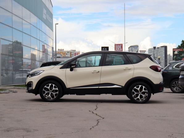 Renault Kaptur I с пробегом 2018 года, цена 1 790 000 рублей, 95451 км, внедорожник, Автокод Объявления