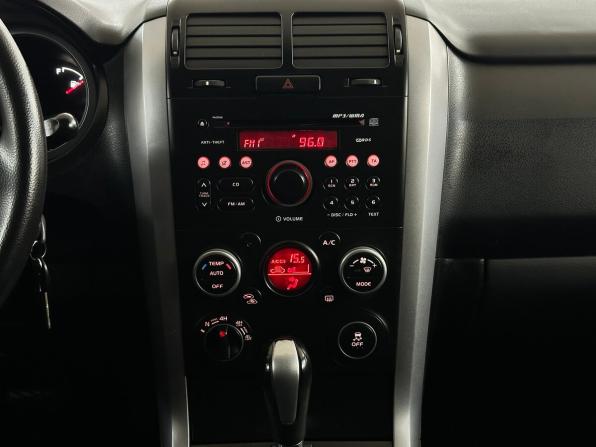 Suzuki Grand Vitara III с пробегом 2011 года, цена 930 000 рублей, 206570 км, внедорожник, Автокод Объявления