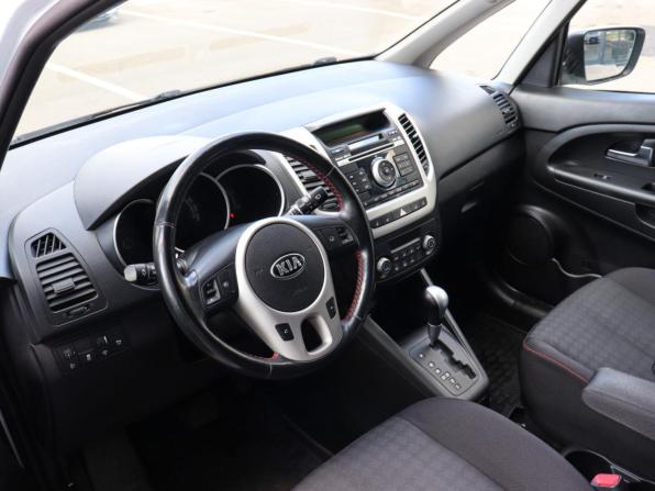 Kia Venga I Рестайлинг с пробегом 2014 года, цена 1 209 000 рублей, 108843 км, компактвэн, Автокод Объявления