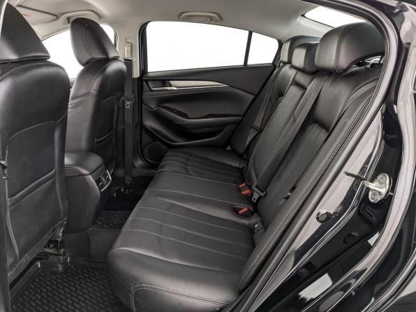 Mazda 6 III (GJ) Рестайлинг 2 с пробегом 2021 года, цена 2 600 000 рублей, 116692 км, седан, Автокод Объявления