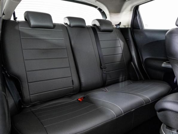 Nissan Juke I с пробегом 2012 года, цена 799 000 рублей, 303043 км, внедорожник, Автокод Объявления