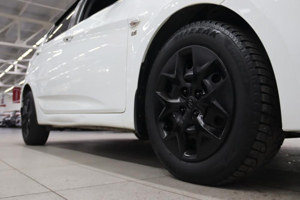 Hyundai Solaris I Рестайлинг Сургут  - изображение 24