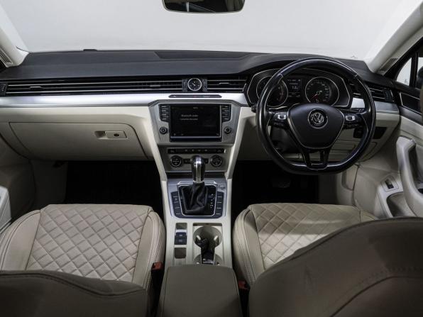 Volkswagen Passat B8 с пробегом 2015 года, цена 1 469 000 рублей, 172785 км, универсал, Автокод Объявления