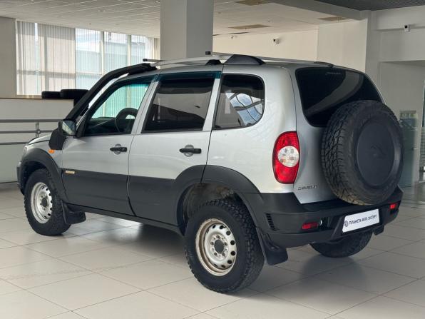 Chevrolet Niva I Рестайлинг с пробегом 2017 года, цена 490 000 рублей, 219138 км, внедорожник, Автокод Объявления