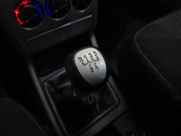 Lada (ВАЗ) Priora I Рестайлинг с пробегом 2013 года, цена 240 000 рублей, 219305 км, хэтчбек, Автокод Объявления