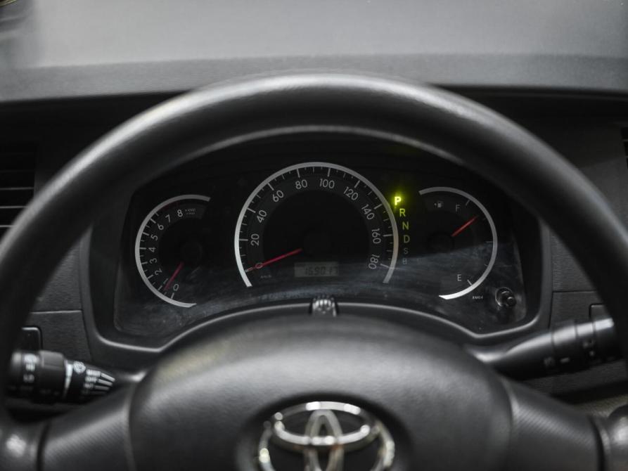 Toyota ISis I Рестайлинг Челябинск  - изображение 20