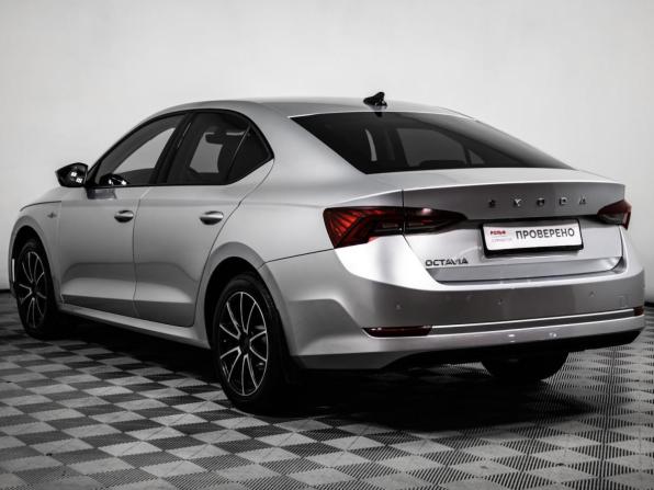 Skoda Octavia IV (A8) с пробегом 2021 года, цена 1 800 000 рублей, 195356 км, лифтбек, Автокод Объявления