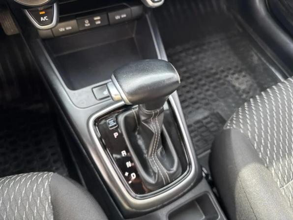 Kia Rio IV с пробегом 2019 года, цена 1 060 000 рублей, 168268 км, седан, Автокод Объявления