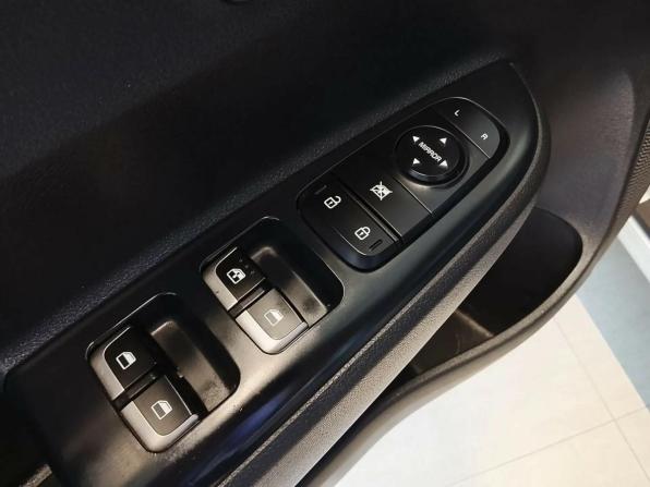 Kia Rio IV с пробегом 2017 года, цена 1 349 000 рублей, 100000 км, седан, Автокод Объявления