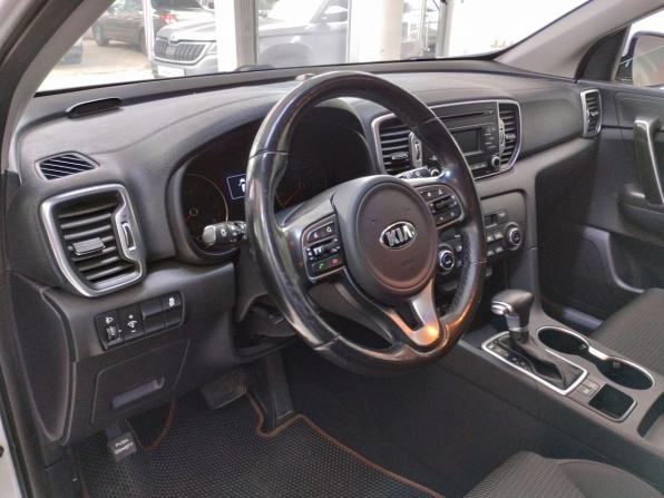 Kia Sportage IV Рестайлинг с пробегом 2018 года, цена 1 770 000 рублей, 149590 км, внедорожник, Автокод Объявления