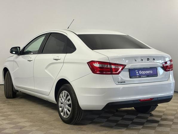 Lada (ВАЗ) Vesta I с пробегом 2021 года, цена 1 210 000 рублей, 43485 км, седан, Автокод Объявления