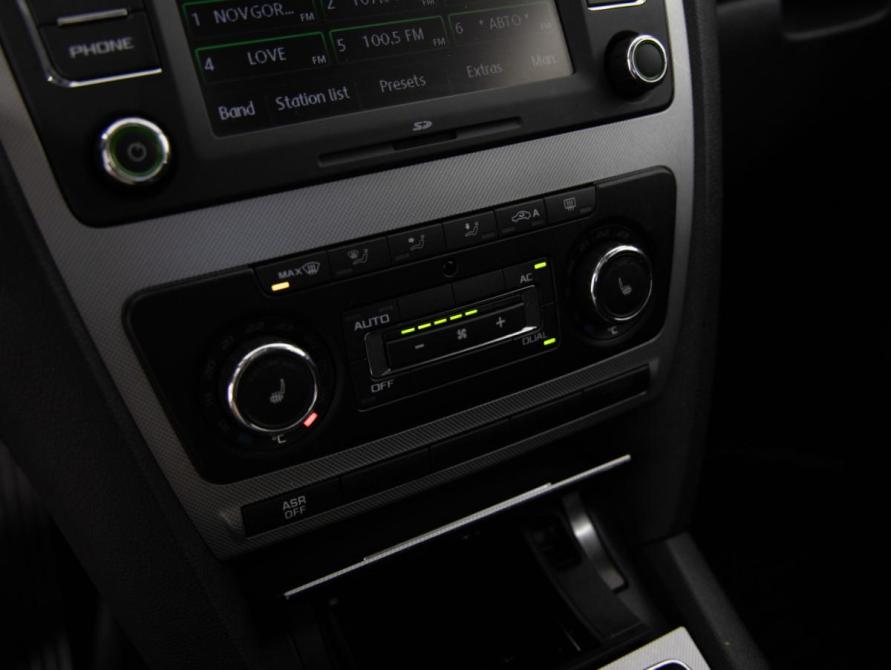 Skoda Octavia II (A5) Рестайлинг Санкт-Петербург  - изображение 13