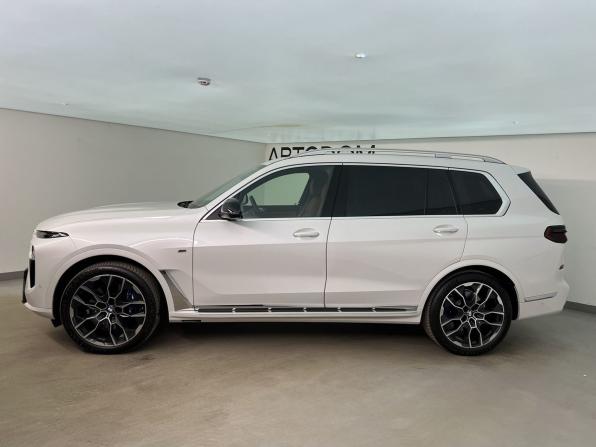 BMW X7 I (G07) Рестайлинг с пробегом 2024 года, цена 14 650 000 рублей, 8395 км, внедорожник, Автокод Объявления