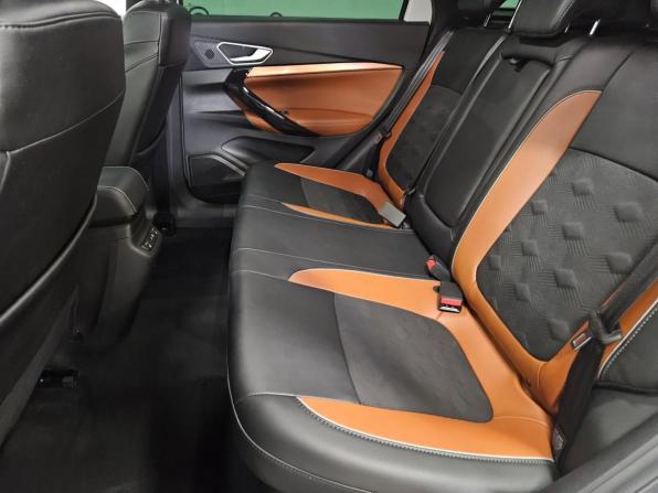 Lada (ВАЗ) Vesta I Рестайлинг (NG) с пробегом 2025 года, цена 1 564 000 рублей, 10992 км, универсал, Автокод Объявления