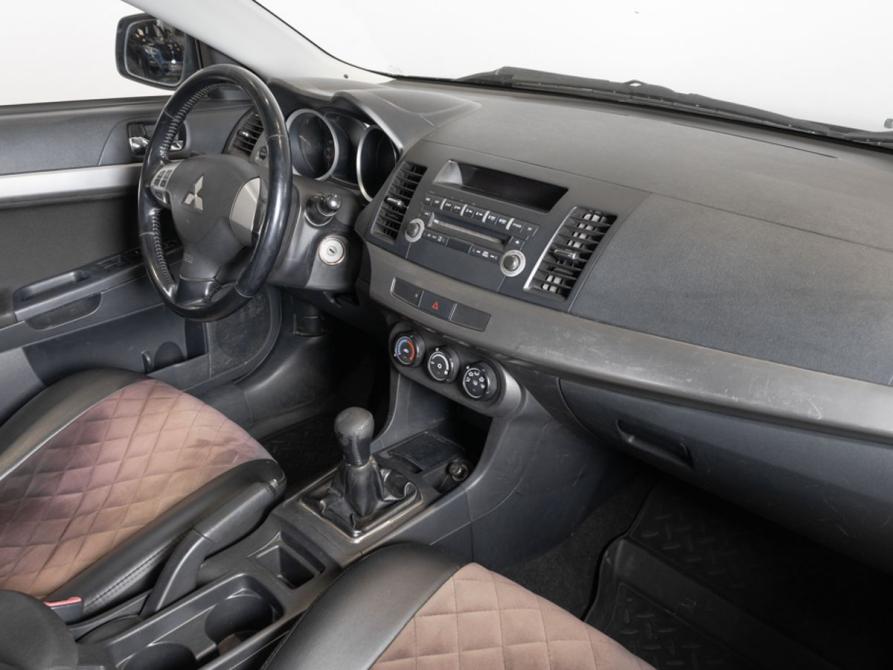 Mitsubishi Lancer X Казань  - изображение 7