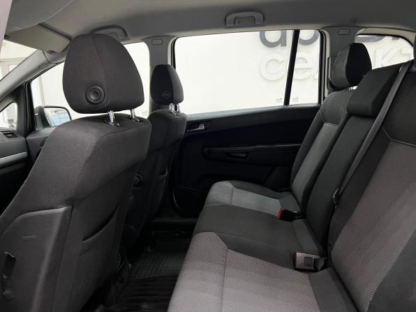 Opel Zafira B Рестайлинг с пробегом 2013 года, цена 1 070 000 рублей, 133403 км, минивэн, Автокод Объявления