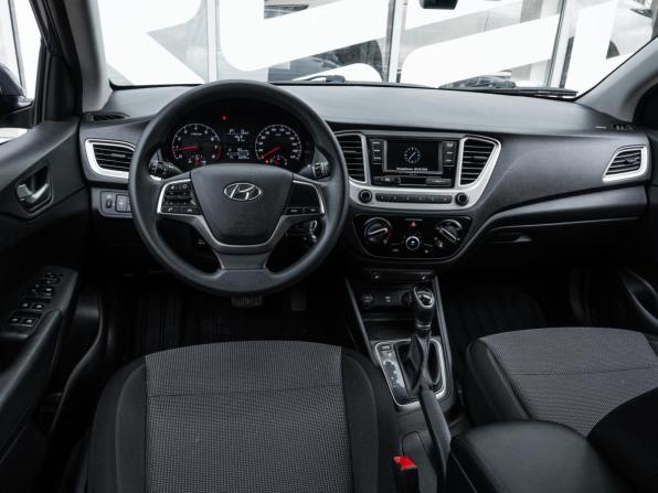 Hyundai Accent V Рестайлинг с пробегом 2023 года, цена 1 802 000 рублей, 30292 км, седан, Автокод Объявления