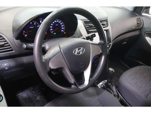 Hyundai Solaris I Рестайлинг с пробегом 2014 года, цена 849 000 рублей, 241601 км, седан, Автокод Объявления