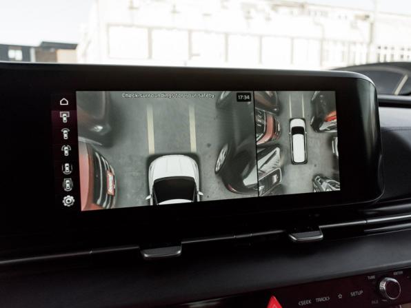 Kia Carnival IV с пробегом 2021 года, цена 4 135 000 рублей, 64848 км, минивэн, Автокод Объявления