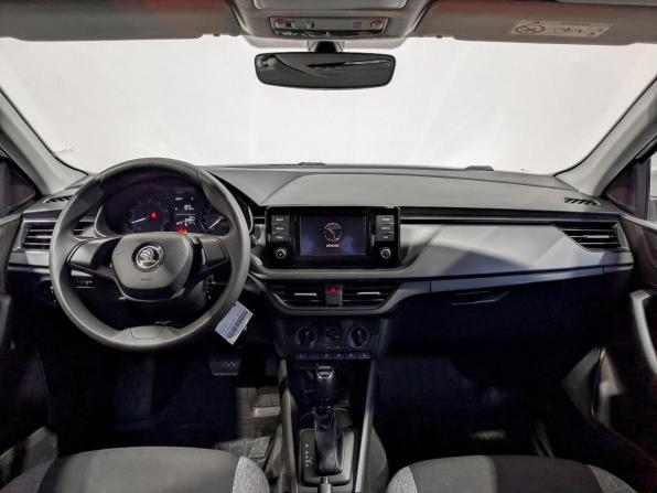 Skoda Rapid II с пробегом 2021 года, цена 1 525 000 рублей, 93086 км, лифтбек, Автокод Объявления
