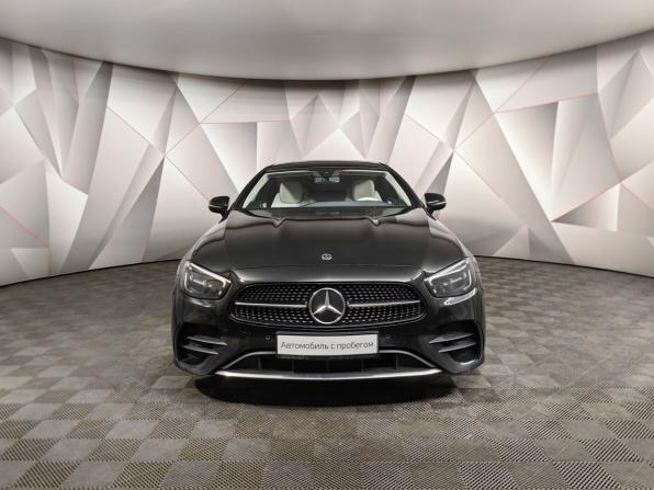 Mercedes-Benz E-Класс V (W213 S213 C238) Рестайлинг с пробегом 2021 года, цена 5 262 900 рублей, 69109 км, купе-хардтоп, Автокод Объявления