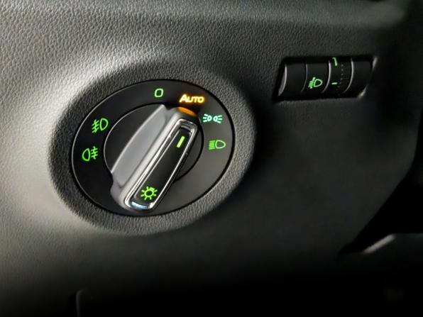 Skoda Rapid II с пробегом 2022 года, цена 1 765 000 рублей, 56429 км, лифтбек, Автокод Объявления
