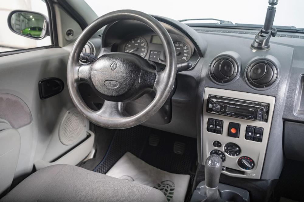 Renault Logan I Томск  - изображение 9