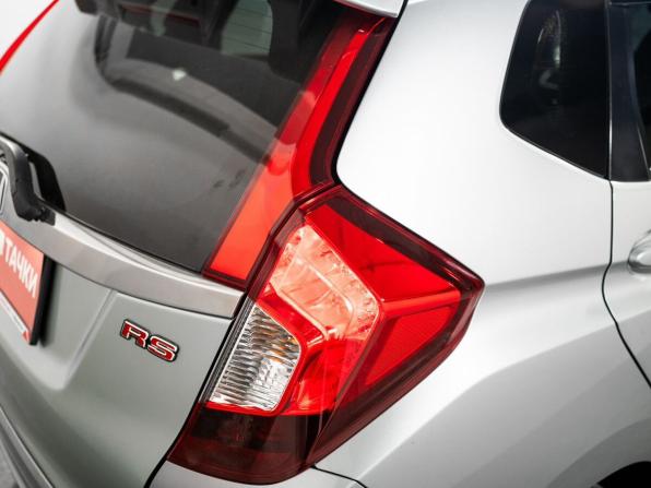 Honda Fit III с пробегом 2013 года, цена 1 050 500 рублей, 116431 км, хэтчбек, Автокод Объявления