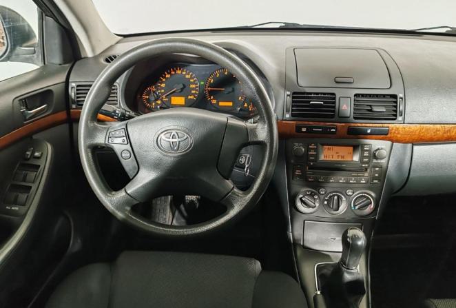 Toyota Avensis II Рестайлинг с пробегом 2008 года, цена 780 000 рублей, 210000 км, седан, Автокод Объявления