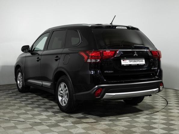Mitsubishi Outlander III Рестайлинг 2 с пробегом 2016 года, цена 1 359 585 рублей, 202248 км, внедорожник, Автокод Объявления