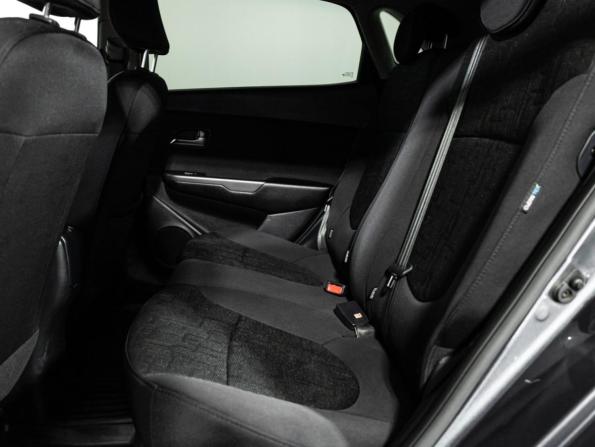 Kia Rio III Рестайлинг с пробегом 2017 года, цена 1 344 700 рублей, 83825 км, хэтчбек, Автокод Объявления