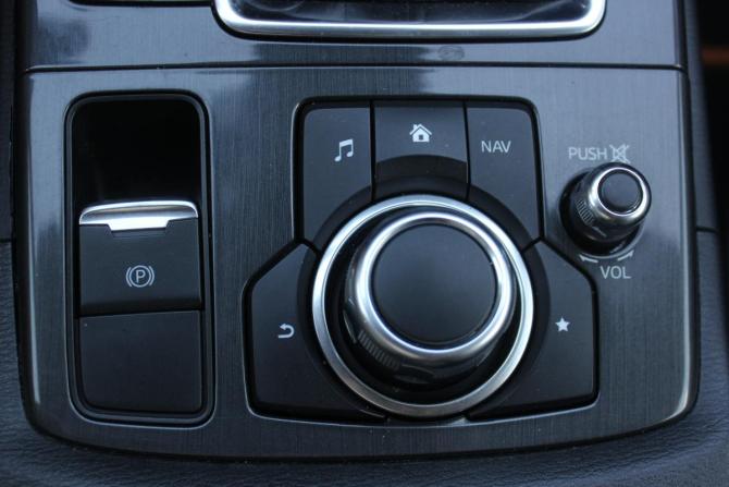 Mazda CX-5 I с пробегом 2015 года, цена 1 717 000 рублей, 206478 км, внедорожник, Автокод Объявления