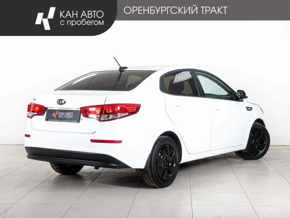 Kia Rio III Рестайлинг с пробегом 2017 года, цена 1 050 000 рублей, 179000 км, седан, Автокод Объявления