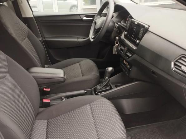 Volkswagen Polo VI с пробегом 2022 года, цена 1 659 000 рублей, 84547 км, лифтбек, Автокод Объявления