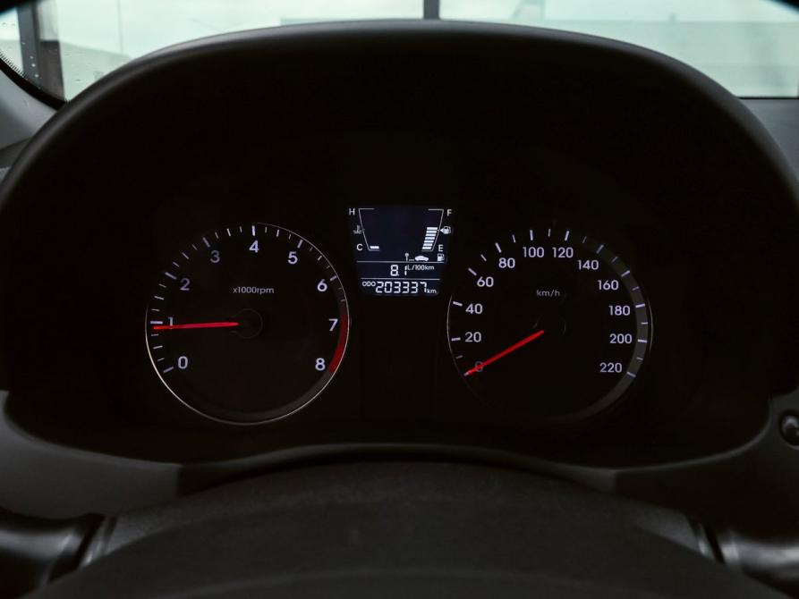 Hyundai Solaris I Екатеринбург  - изображение 9
