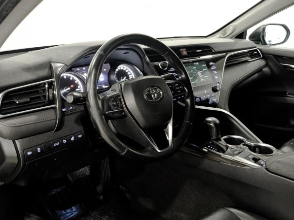 Toyota Camry VIII (XV70) с пробегом 2019 года, цена 2 640 000 рублей, 126890 км, седан, Автокод Объявления