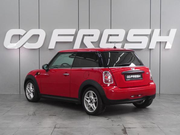 Mini Hatch II (R56) Рестайлинг с пробегом 2011 года, цена 799 000 рублей, 162266 км, хэтчбек, Автокод Объявления