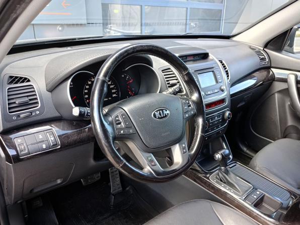 Kia Sorento II Рестайлинг с пробегом 2014 года, цена 1 699 000 рублей, 163491 км, внедорожник, Автокод Объявления