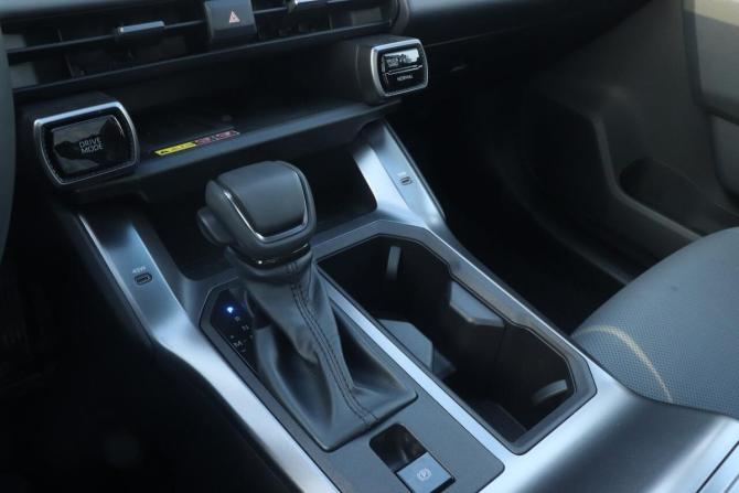 Toyota RAV4 VI (XA60) с пробегом 2025 года, цена 4 850 000 рублей, 10 км, внедорожник, Автокод Объявления