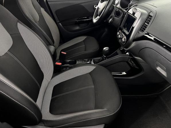 Renault Kaptur I Рестайлинг с пробегом 2020 года, цена 1 650 000 рублей, 63000 км, внедорожник, Автокод Объявления