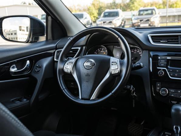 Nissan Qashqai II с пробегом 2018 года, цена 1 648 000 рублей, 95000 км, внедорожник, Автокод Объявления