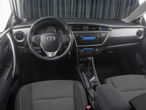 Toyota Auris II с пробегом 2013 года, цена 1 615 000 рублей, 35548 км, хэтчбек, Автокод Объявления